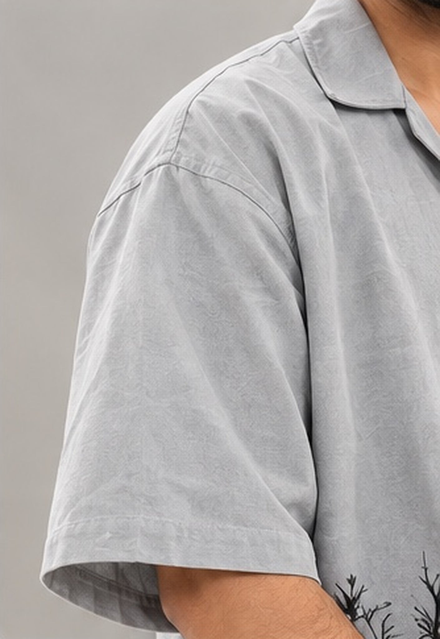 TANHA RAASTA
Oversized  Shirt