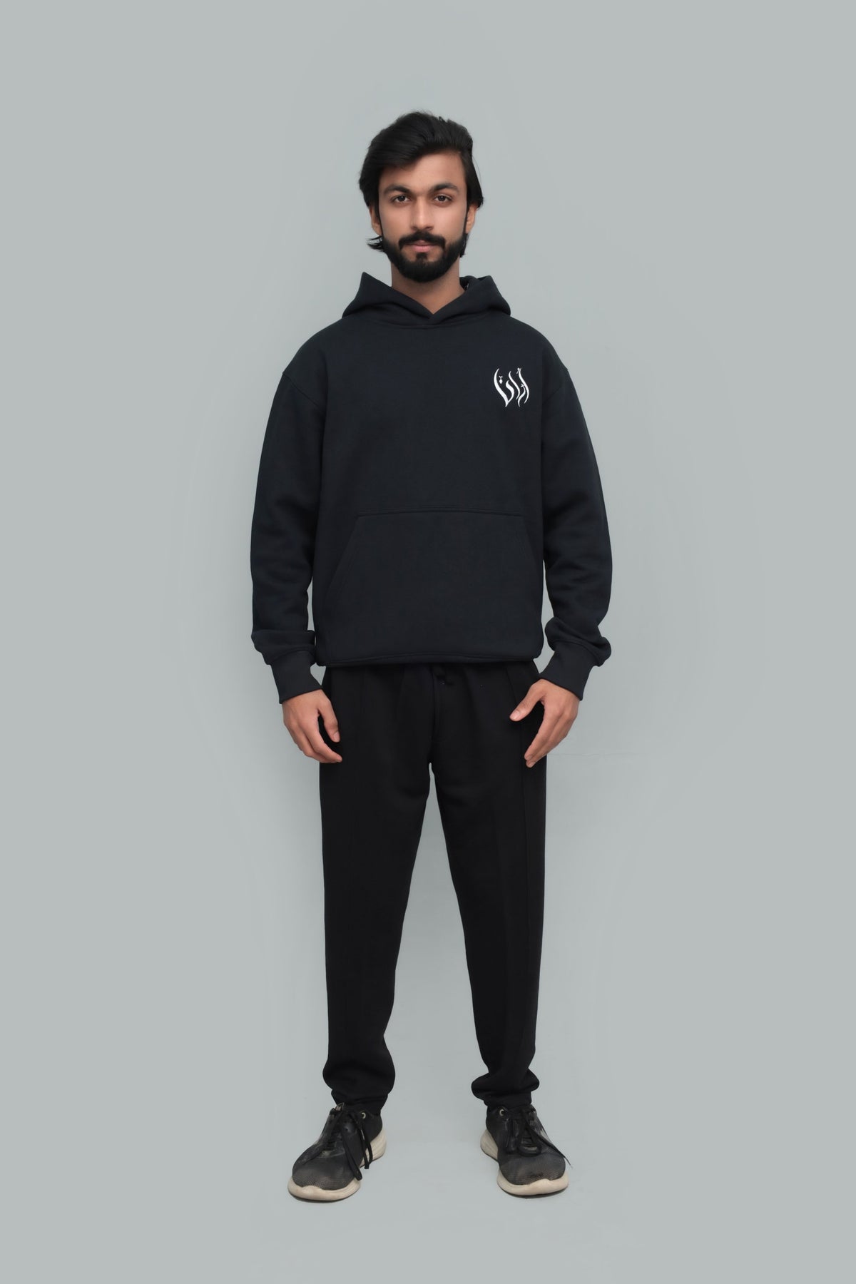 Unisex Premium Black Hoodie – Minimal Logo | Heavyweight Winter Wear